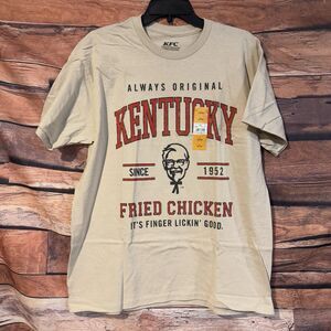 Kentucky Fried Chicken L T-Shirt Short Sleeve Logo Graphic Finger Lickin’ Good